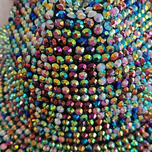 NWT BEAUTIFUL JEWEL HAT - Picture 5 of 10